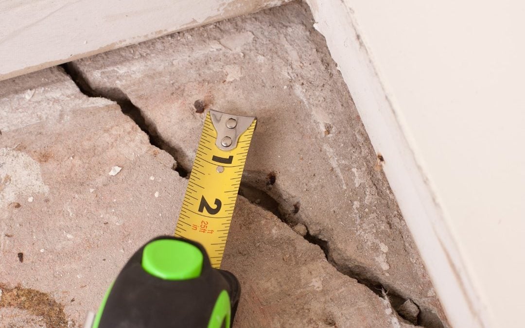 Foundation cracks attract pests get safe pest control
